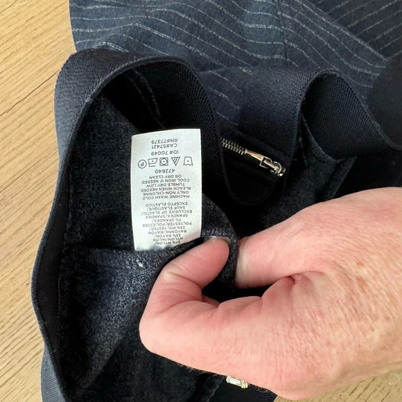 Ann Taylor Pinstripe Pencil Skirt - Picture 4 of 4